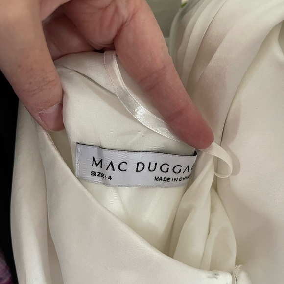 NWT Mac Duggal White One Shoulder Cutout Charmeuse Gown Size 4 - Picture 12 of 12